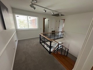Foto del edificio - 2220 Aldo Blvd