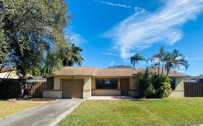 Photo - 18437 SPANISH ISLES PL BOCA RATON, FL 33496 House