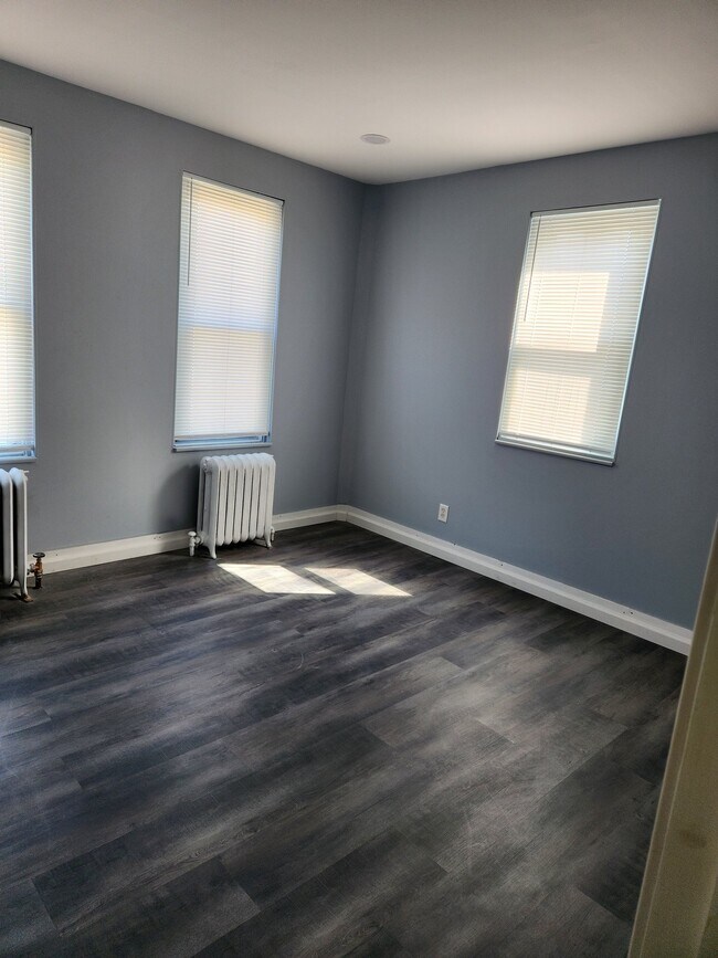 Foto del edificio - 117 N 52nd St