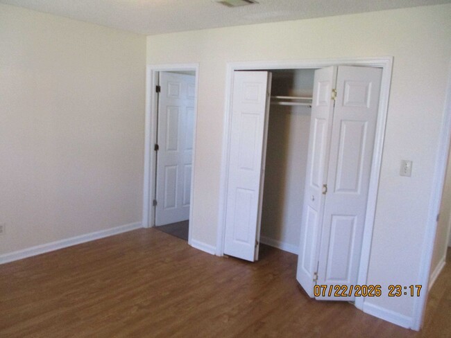 Building Photo - 105-A Gala Ct.