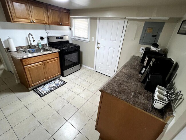 Foto del edificio - 124 N Portland Ave