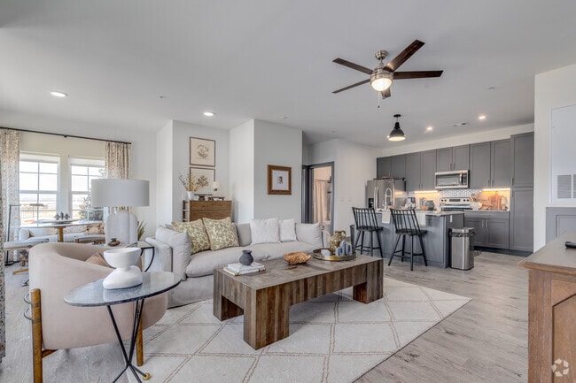 Interior Photo - The Laurel