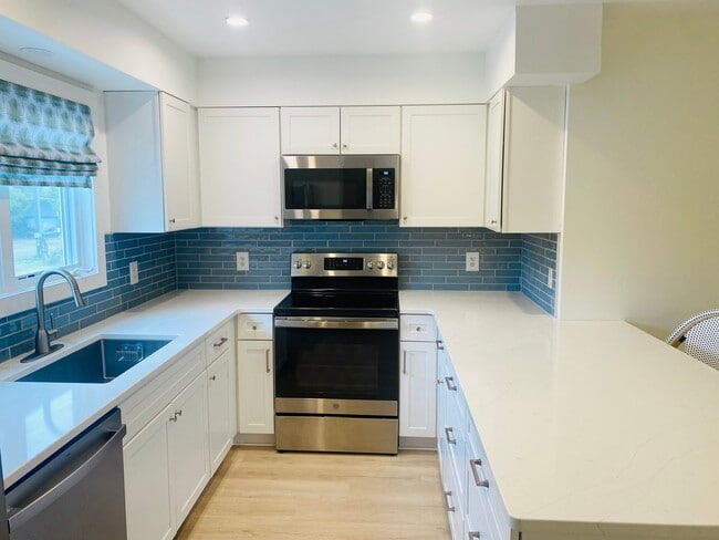 Foto del edificio - Winter Rental in Pine Knoll Shores
