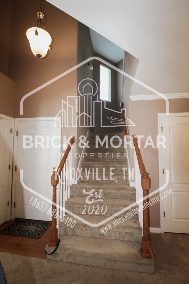 Building Photo - 3718 Sean Grove Way