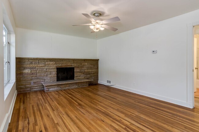 Foto del edificio - 397 Saunders St