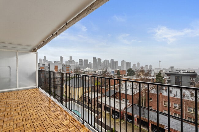 Building Photo - 505 Belmont Ave E