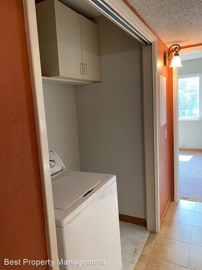 Foto del edificio - 2 br, 1 bath House - 2819 Winding Ln