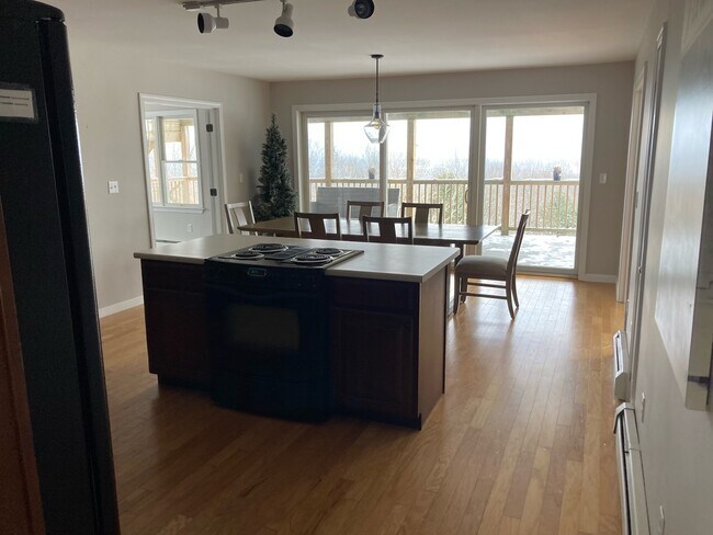 Falmouth Occidental - 8 Victoria Ln