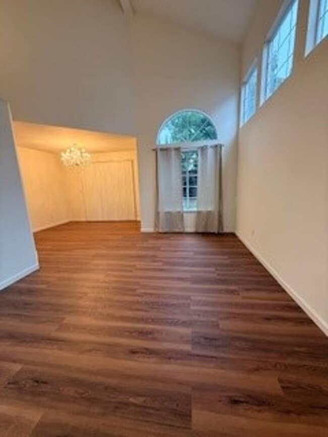 Building Photo - New Bedford Village