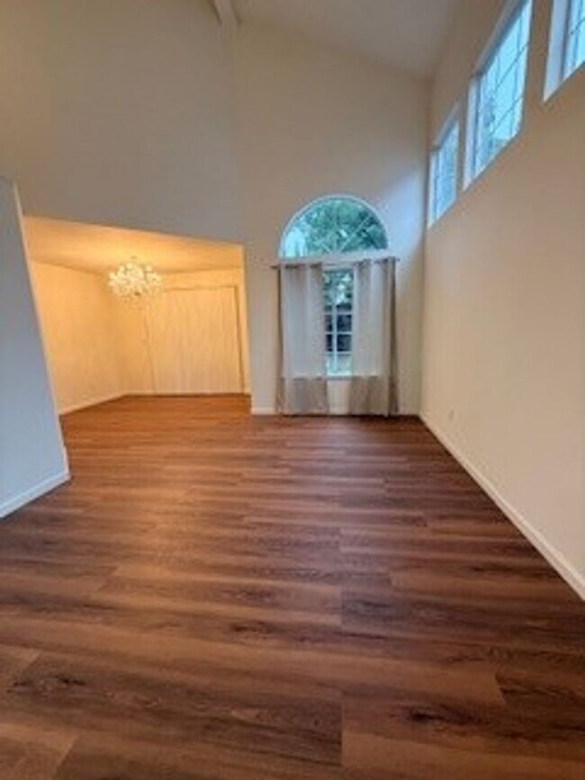 Foto del edificio - New Bedford Village