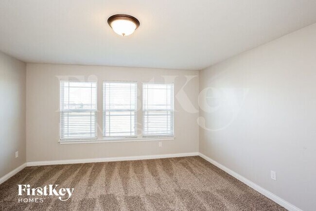 Foto del edificio - 688 S Parkway Ave