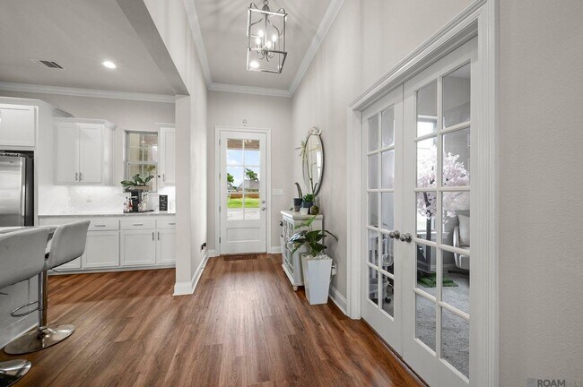 Foto del edificio - 5207 White River Rd