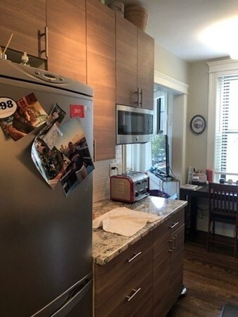 Foto del edificio - 122 Riverway