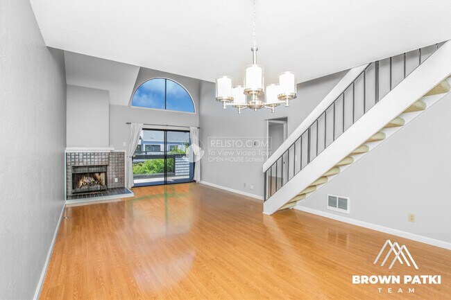 Building Photo - 8 Eddystone Ct