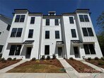 Foto principal - 5009 Layman Dr