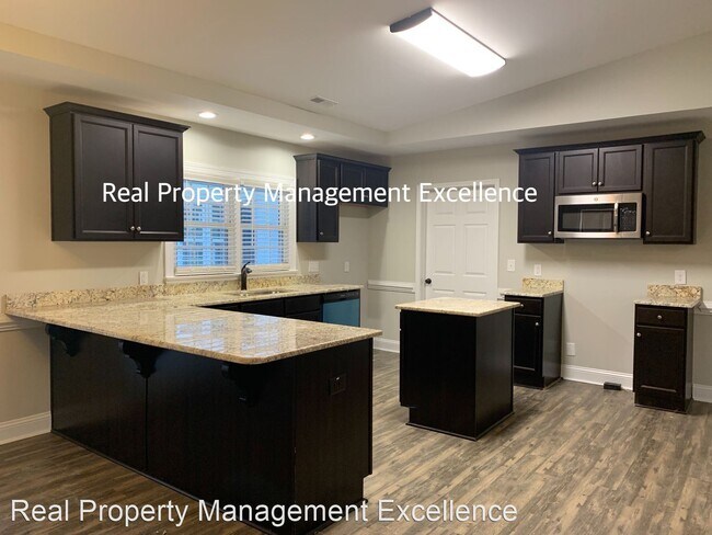 Foto del edificio - 3 br, 2 bath House - 206 West 2nd Street