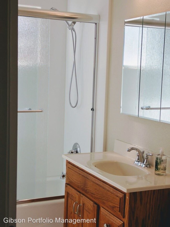 Foto del edificio - 510 Tyrella Ave