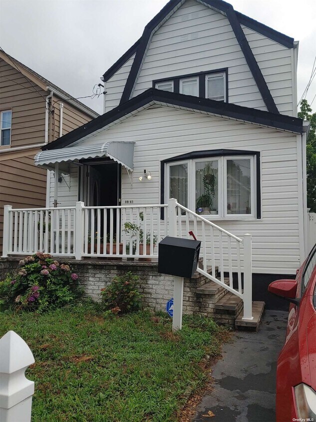 Primary Photo - 89-67 213th St