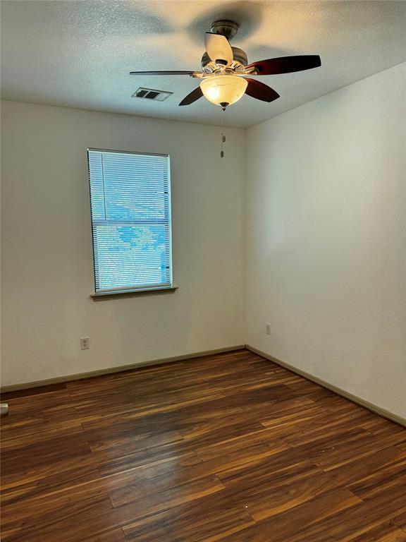 Foto del edificio - 8901 Parkfield Dr