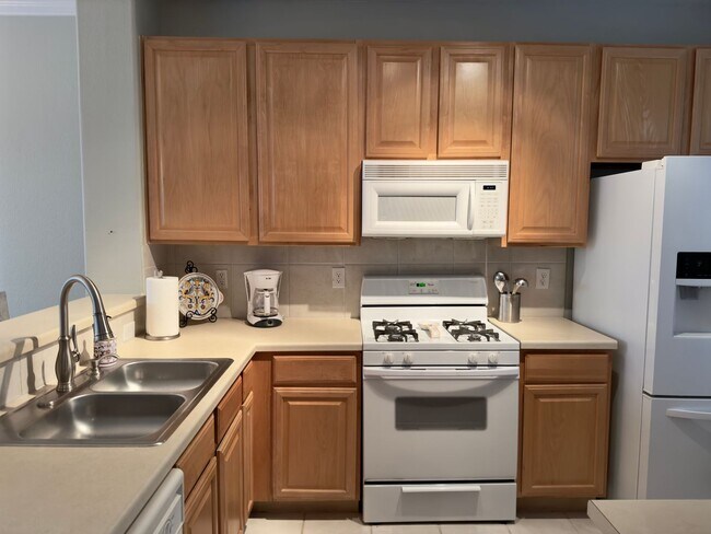 Foto del edificio - 2 Bedroom Townhome in Westcreek Ranch