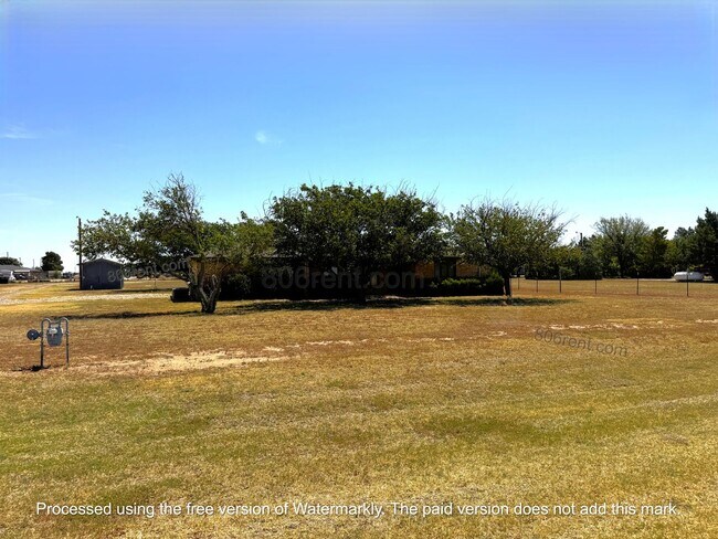 Foto del edificio - 17917 County Rd 2130