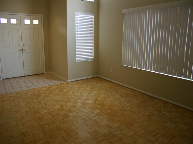 Building Photo - 4472 New Dupell Way