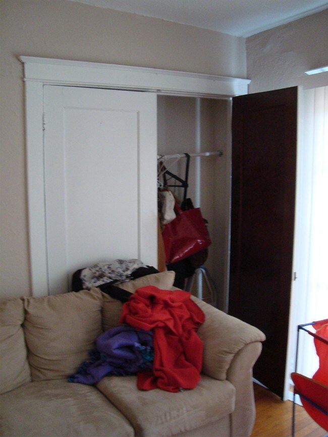 Building Photo - 934 Concordia Ln