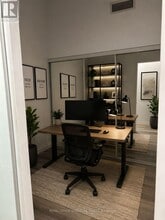 Building Photo - 36 Lisgar St