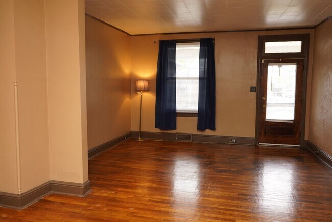 Foto del edificio - 261 S Belvidere Ave