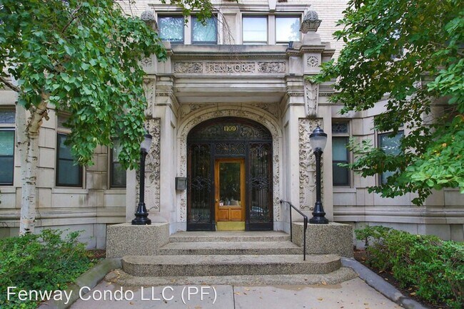 Building Photo - 1 br, 1 bath House - 1140 Boylston St #12A