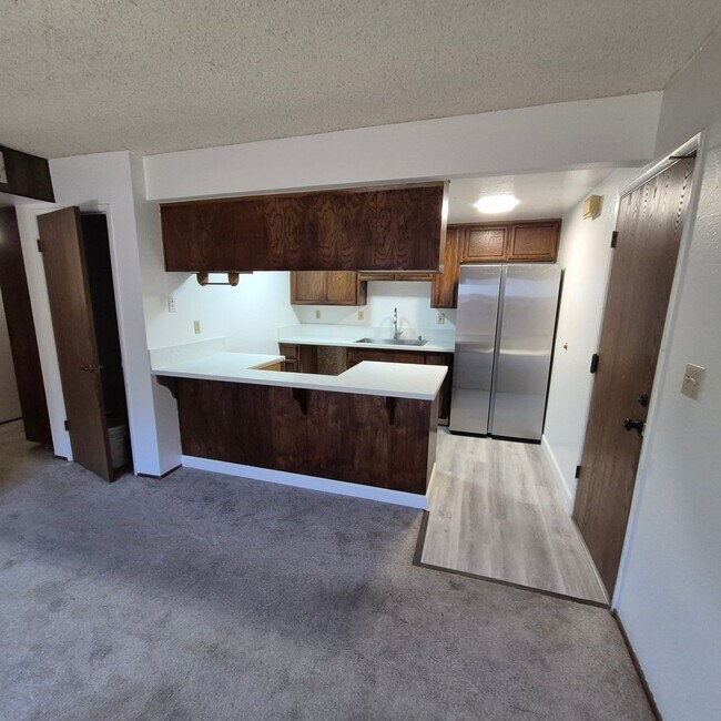 Foto del edificio - 3332 Jayanne Way