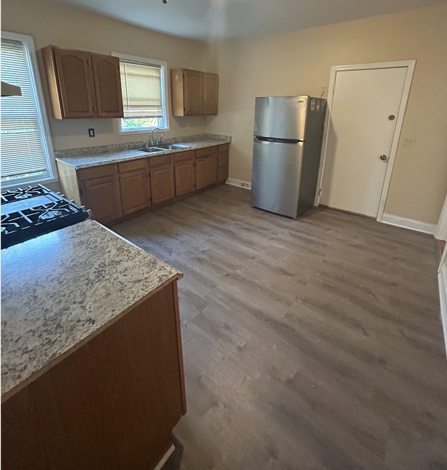 Building Photo - 134 Lenox Ave