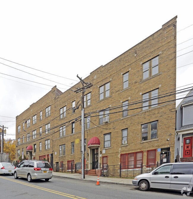 Hawthorne Apartments Newark, NJ