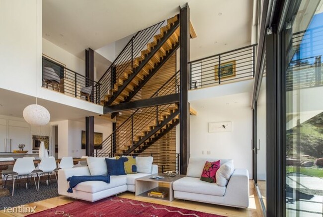 Foto del edificio - 6 br, 4.5 bath House - 228 Lion Point