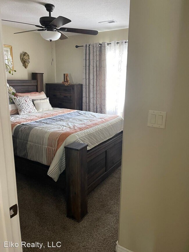 Foto del edificio - 3 br, 2 bath House - 223 Country Club Parkway