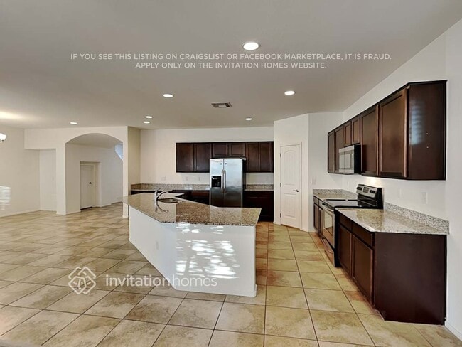 Foto del edificio - 1265 E Palomino Way