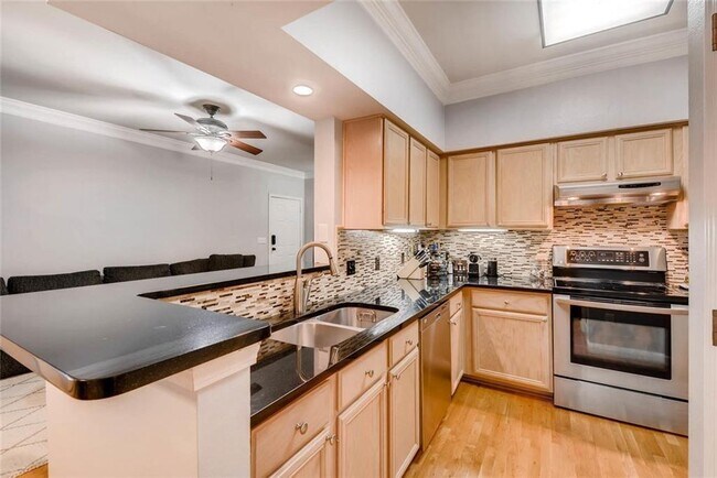 Foto del edificio - 3777 Peachtree Rd NE