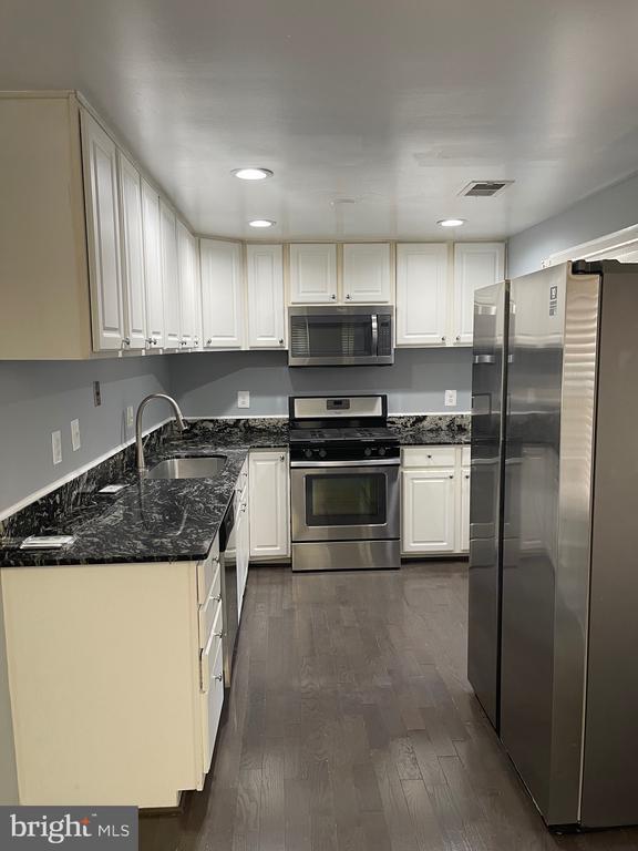 Foto del edificio - 1405 Potomac Heights Dr
