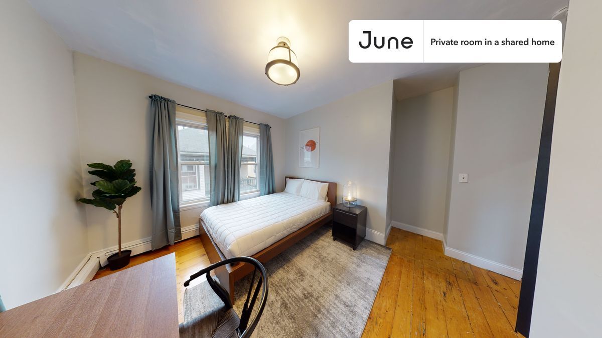 Private bedroom in 3 bed/1 bath Home - Private bedroom in 3 bed/1 bath Home