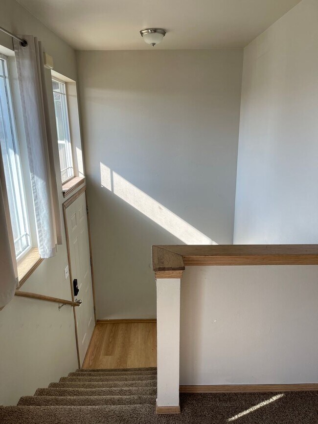 Foto del edificio - 2503 E Sharp Ave