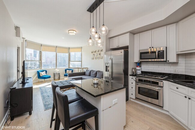 Foto del edificio - 720 W Randolph St