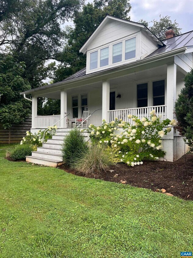 Foto principal - 1886 Scottsville Rd