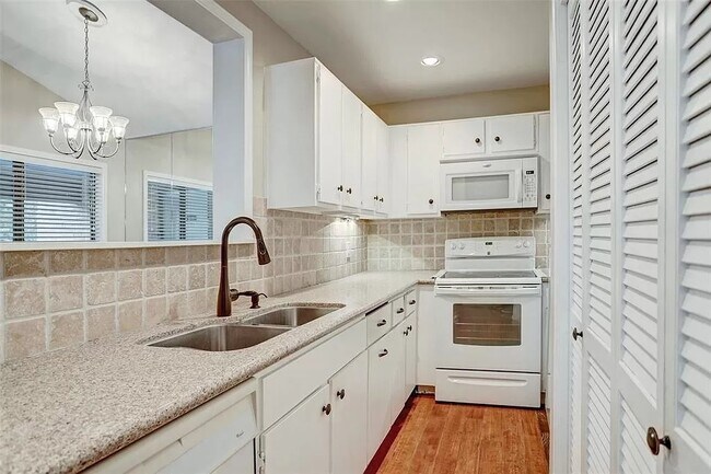 Foto del edificio - 2829 Timmons-ID262.9