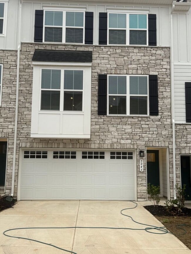 Building Photo - 5046 Grain Orchard Rd