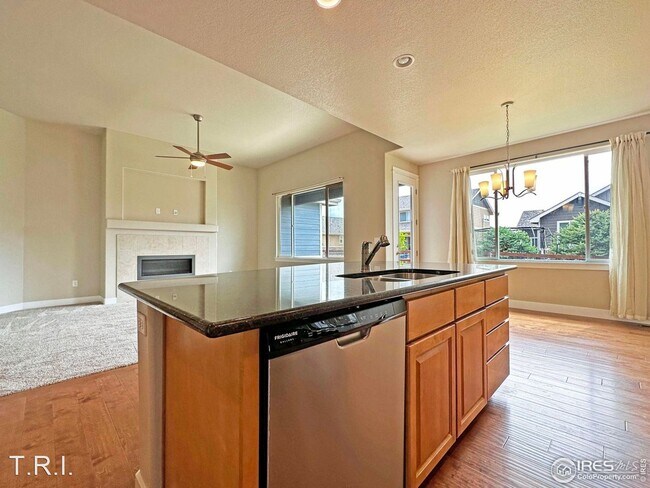 Building Photo - 3 br, 3.5 bath House - 854 Corn Stalk Dr