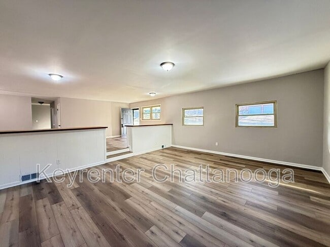 Foto del edificio - 4573 Tricia Dr