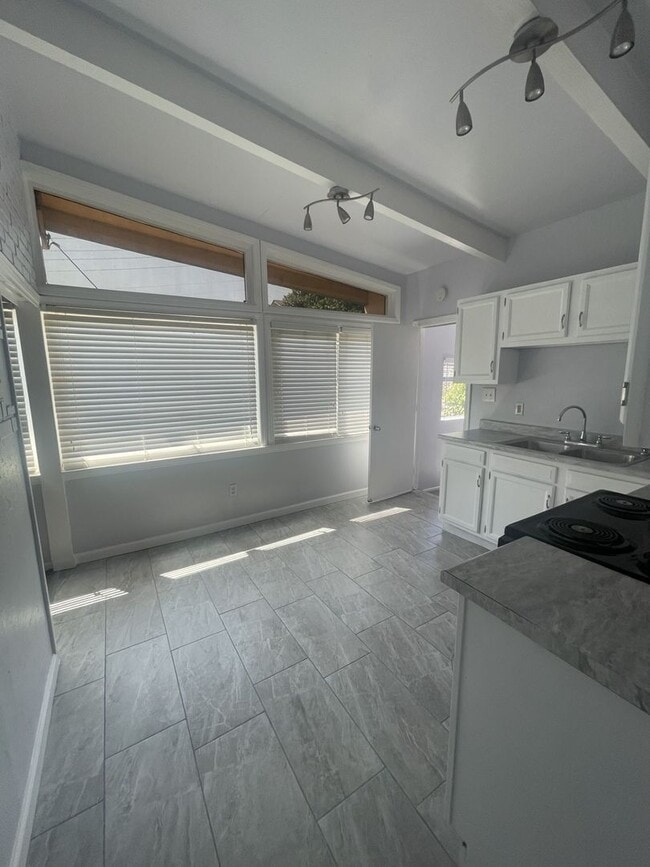 Foto del edificio - New renovated home