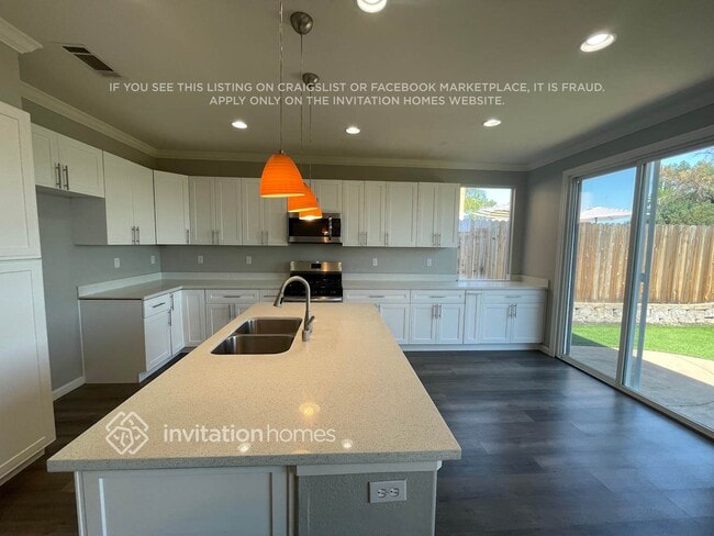 Foto del edificio - 1120 Villaggio Cir