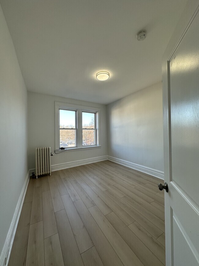 Dormitorio 1 otra vista - 319 Bloomfield Ave