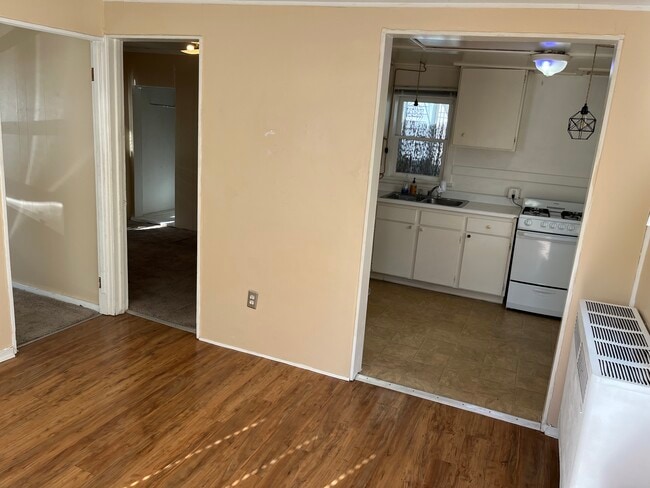 Front room - 10742 Palms Blvd